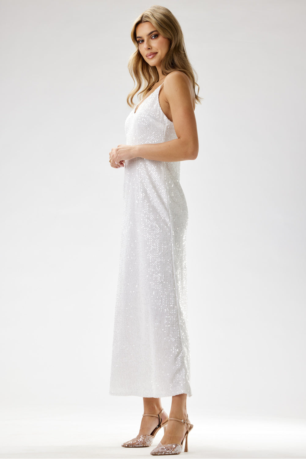 white - Long dress model 204259 awama