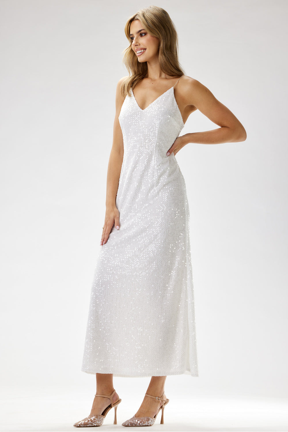 white - Long dress model 204259 awama