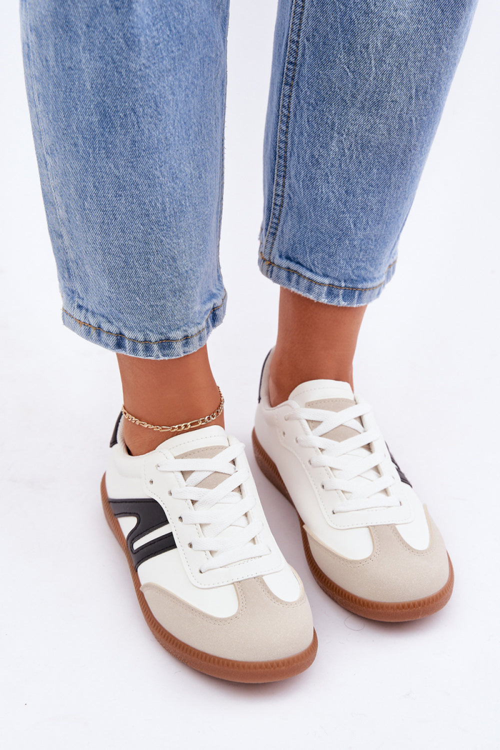 white - Sport Shoes model 205941 Step in style