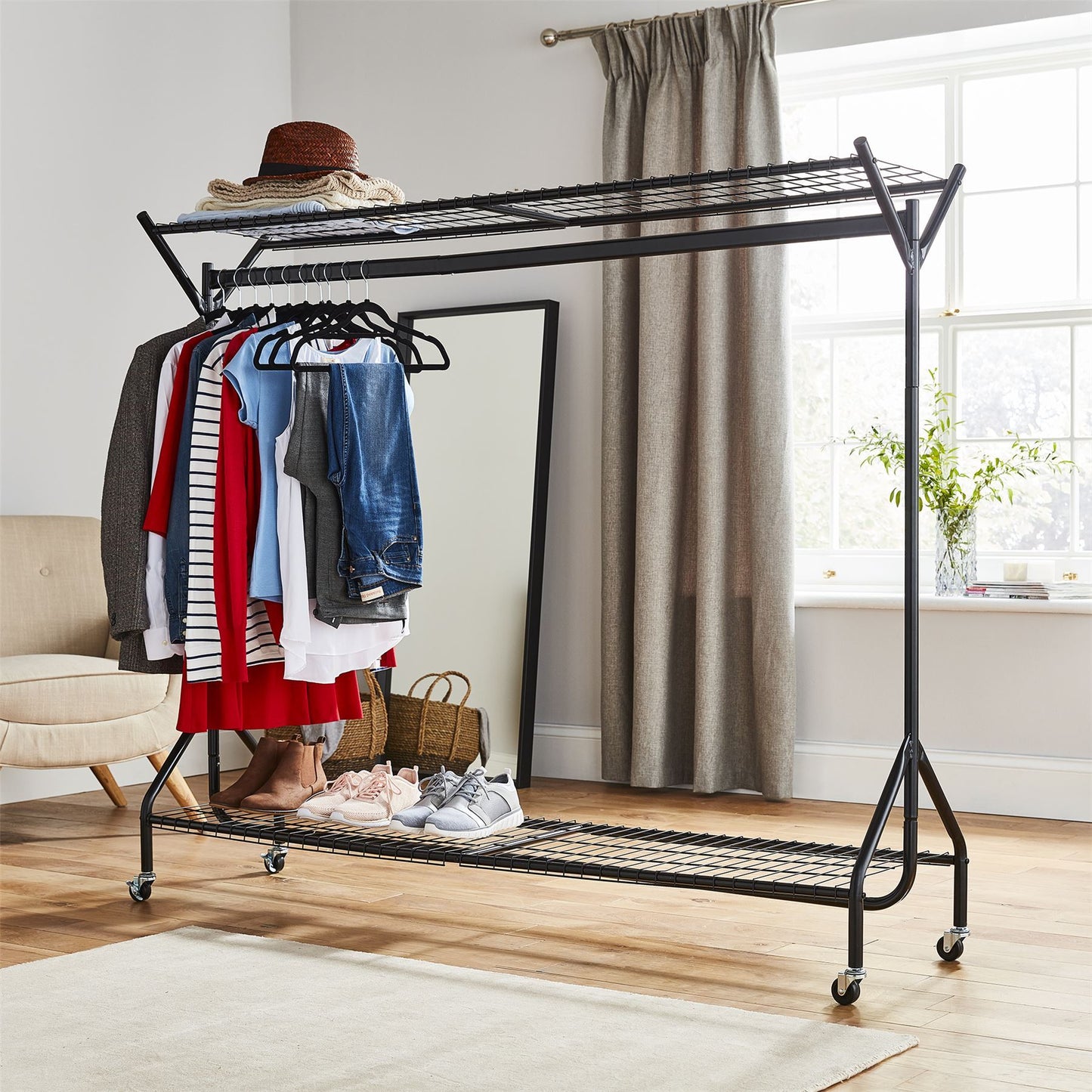 6ft long x 5ft Black Heavy Duty Hanging Clothes Garment Rail with Shoe Rack Shelf and Hat Stand