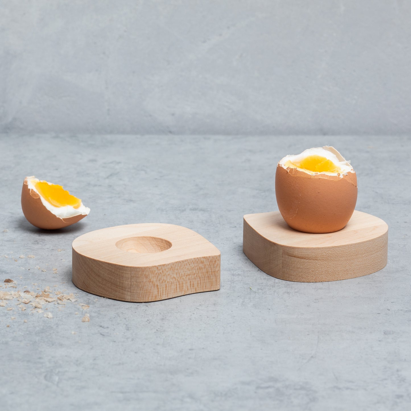 Wooden egg cup PEA